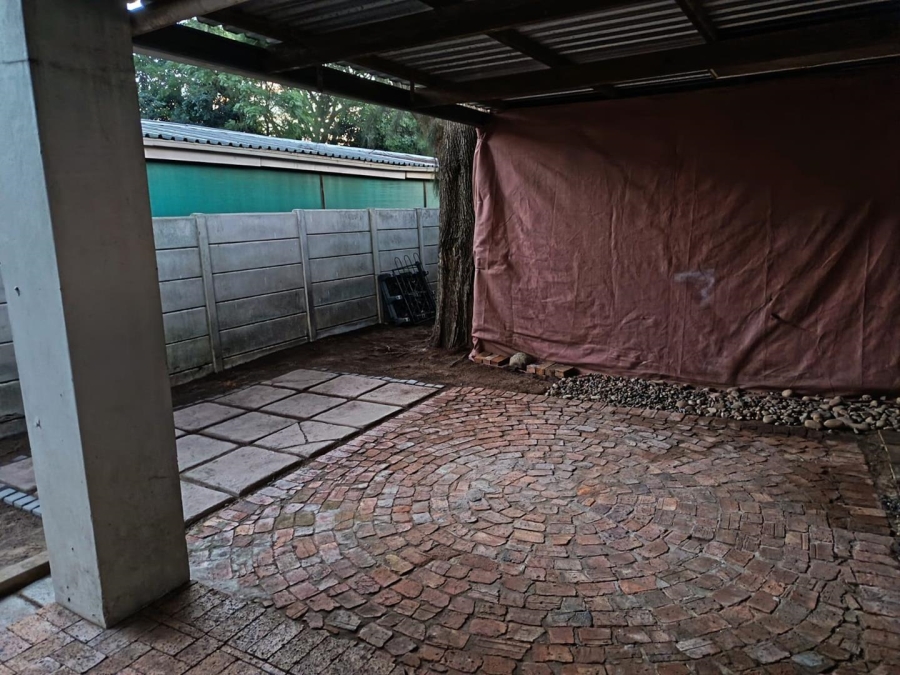 To Let 1 Bedroom Property for Rent in Joostenbergvlakte Western Cape